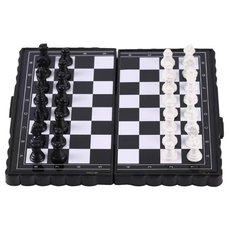 Мини-магнитный шахматный набор – обзор и цена Board Game Cafe
